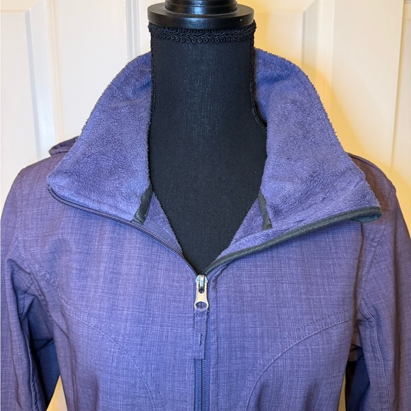 Women's Soft Shell Jacket - Picture 2 of 10